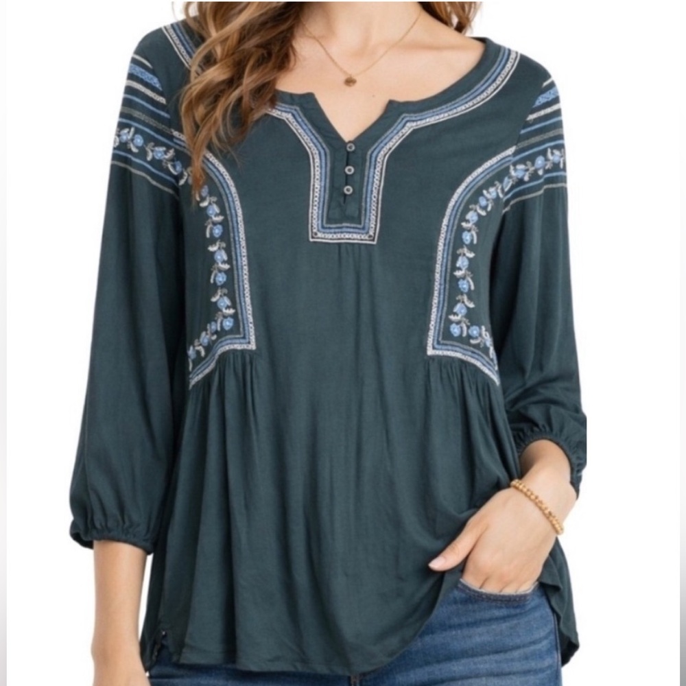 AE - Embroidered Peasant Blouse